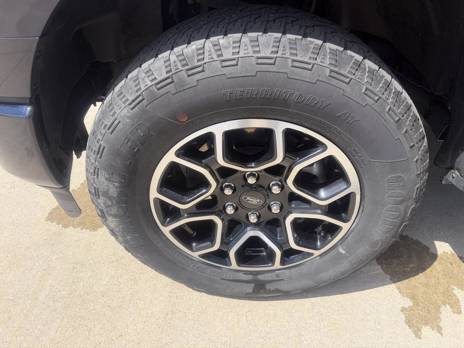 2023 Antimatter Blue Ford F-150 XL 4X4 Truck