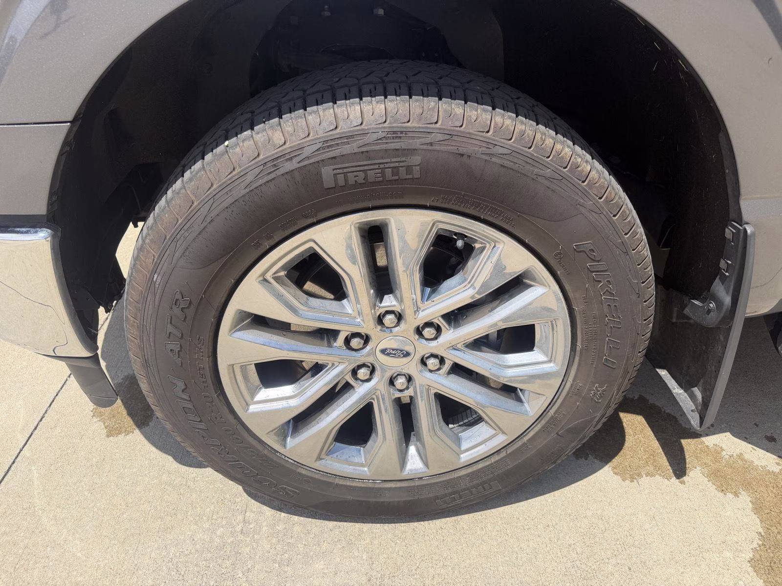 2024 Carbonized Gray Ford F-150 XLT 4X4 Truck