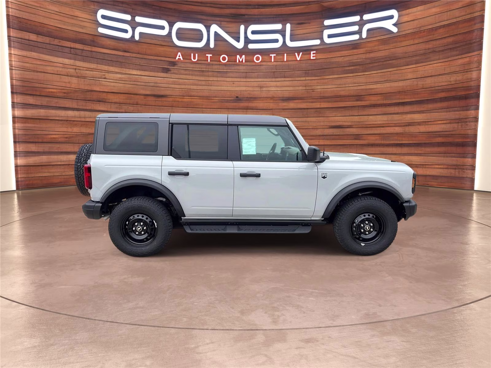 2026 Avalanche Gray Ford Bronco Big Bend 4X4 SUV