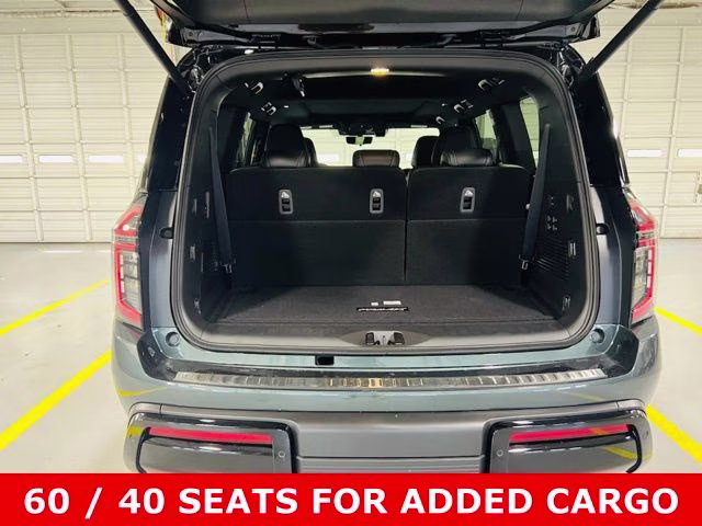 2026 Alpine Metallic/Super Blk Nissan Armada PRO-4X 4X4 SUV