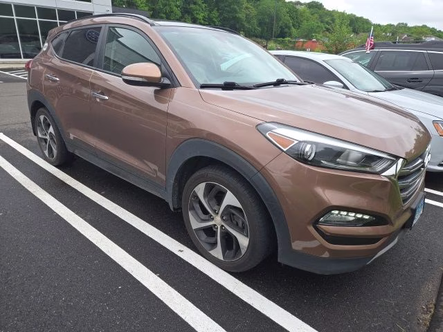 2016 Mojave Sand Hyundai Tucson Limited AWD SUV
