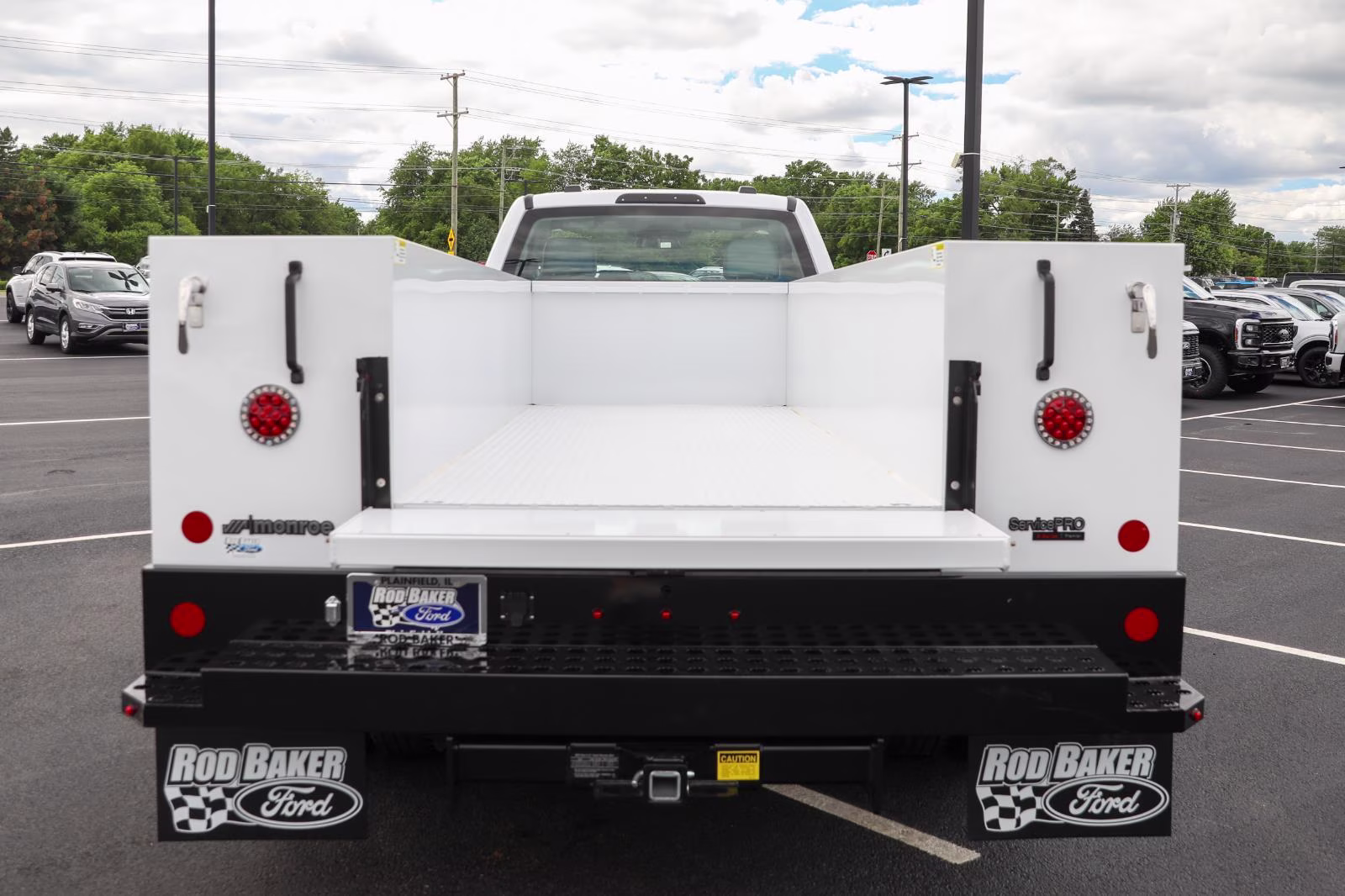 2026 Oxford White Ford Super Duty F-450 DRW XL RWD Truck
