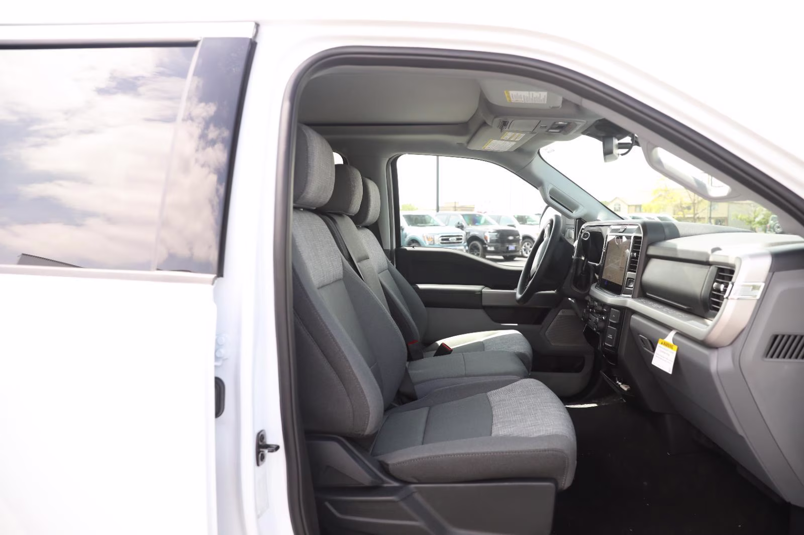 2026 Oxford White Ford Super Duty F-250 SRW XLT 4X4 Truck