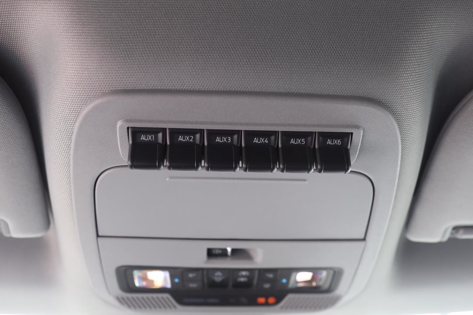 2026 Oxford White Ford Super Duty F-250 SRW XLT 4X4 Truck