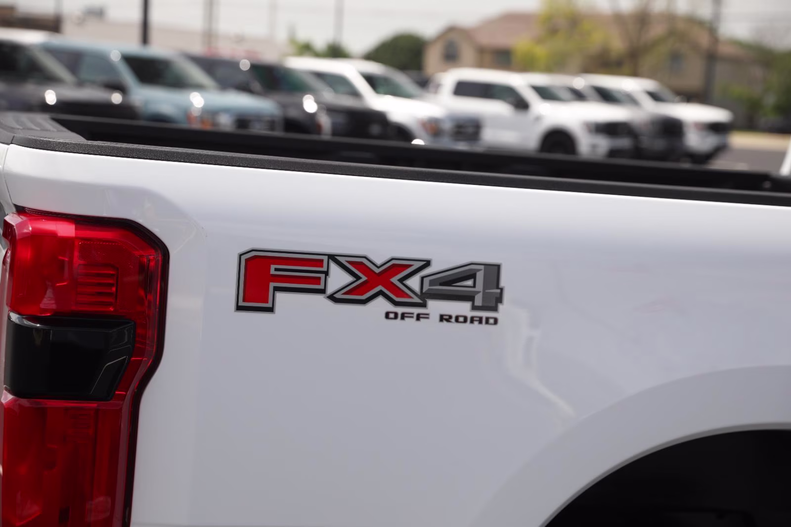 2026 Oxford White Ford Super Duty F-250 SRW XLT 4X4 Truck