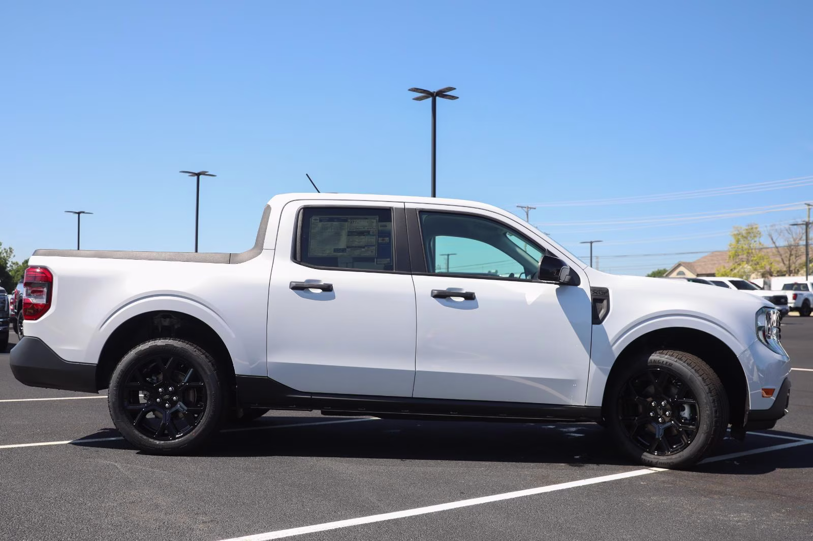 2026 Space White Metallic Ford Maverick XLT AWD Truck