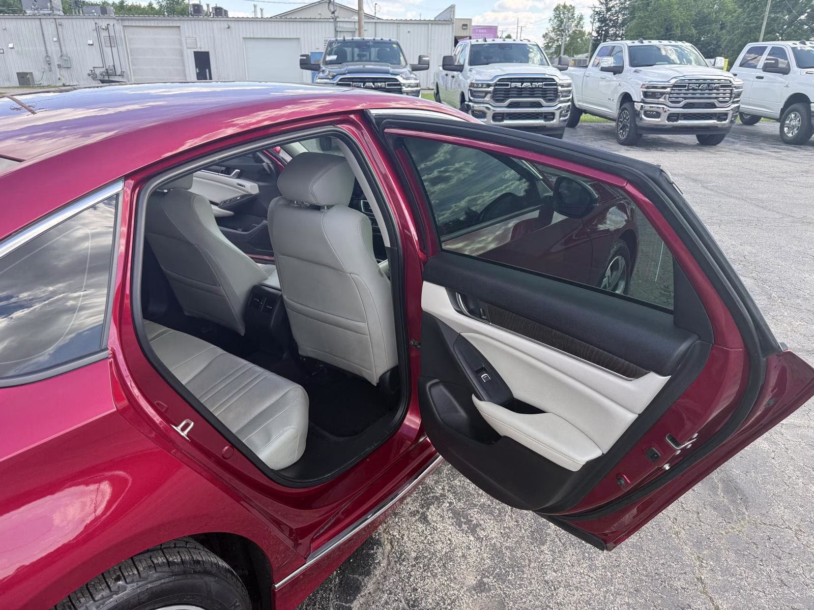 2018 Radiant Red Metallic Honda Accord Sedan EX-L FWD Sedan