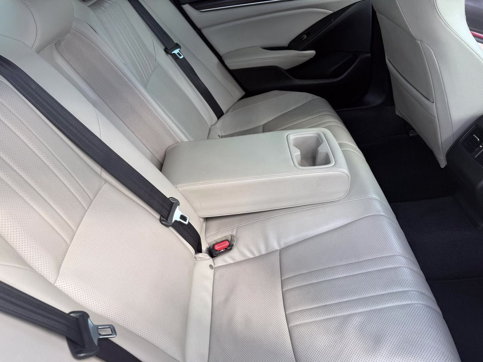 2018 Radiant Red Metallic Honda Accord Sedan EX-L FWD Sedan