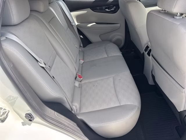 2019 Pearl White Tricoat Nissan Rogue Sport SV FWD SUV