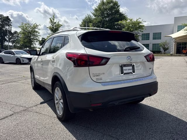 2019 Pearl White Tricoat Nissan Rogue Sport SV FWD SUV