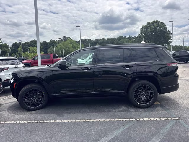 2026 Diamond Black Crystal Pearlcoat Jeep Grand Cherokee L Summit 4X4 SUV