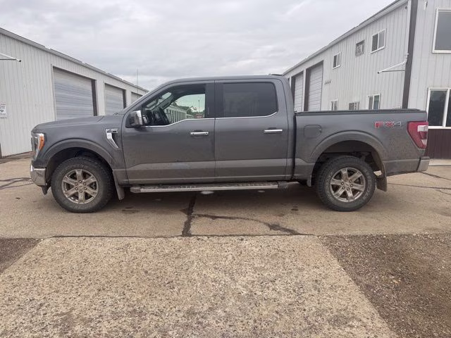 2021 Gray Ford F-150 Lariat 4X4 Truck