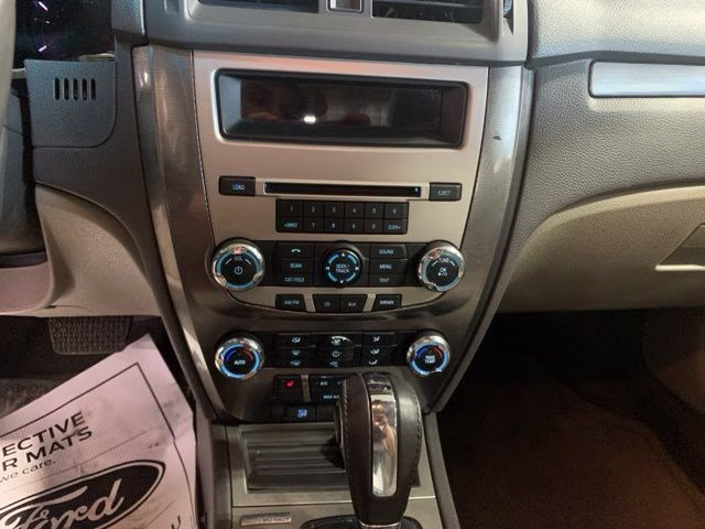 2012 Tuxedo Black Ford Fusion SEL FWD Sedan