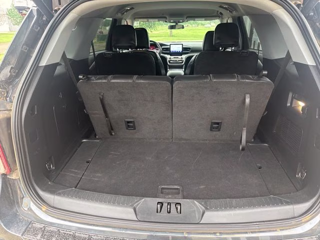 2022 Stone Blue Metallic Ford Explorer XLT 4X4 SUV