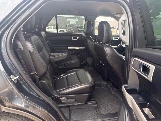 2022 Stone Blue Metallic Ford Explorer XLT 4X4 SUV