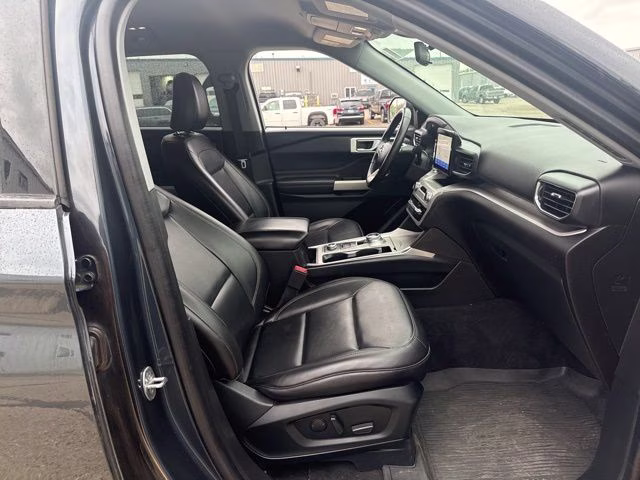 2022 Stone Blue Metallic Ford Explorer XLT 4X4 SUV