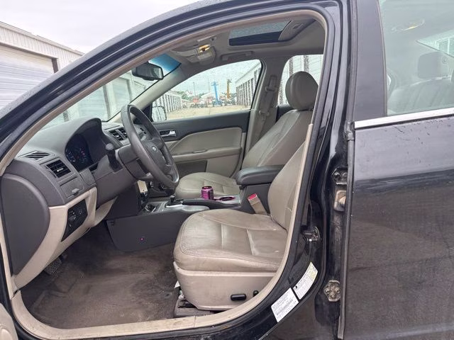 2012 Black Ford Fusion SEL FWD Sedan