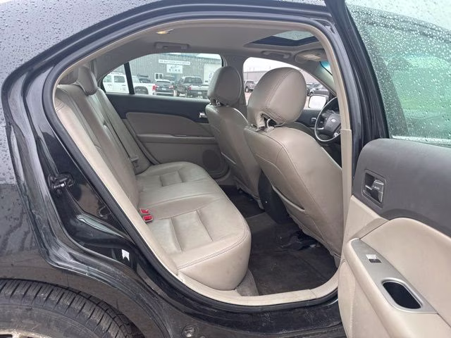 2012 Black Ford Fusion SEL FWD Sedan