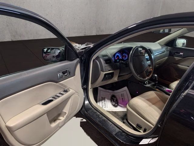 2012 Tuxedo Black Ford Fusion SEL FWD Sedan