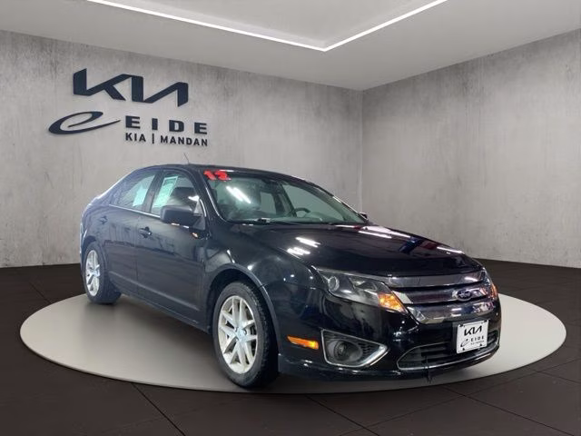 2012 Tuxedo Black Ford Fusion SEL FWD Sedan