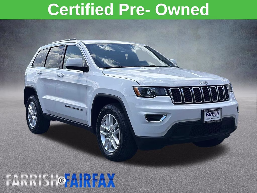 2017 Bright White Clearcoat Jeep Grand Cherokee Laredo 4X4 SUV
