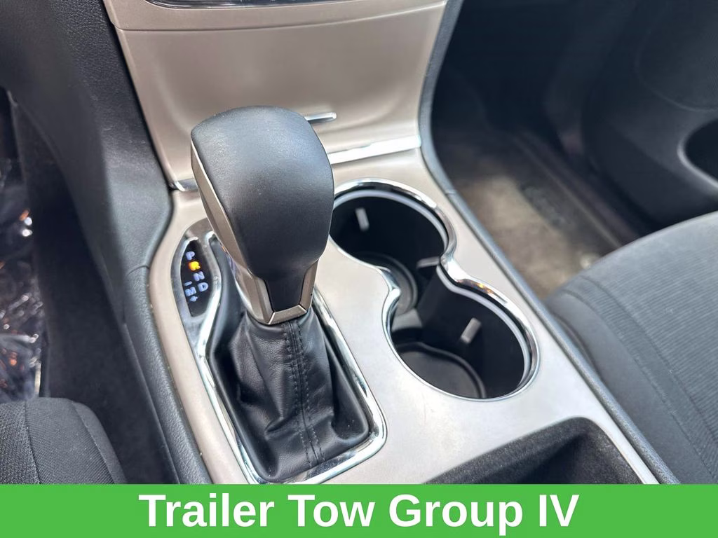 2017 Bright White Clearcoat Jeep Grand Cherokee Laredo 4X4 SUV