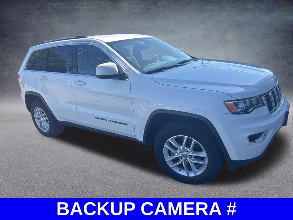 2017 Bright White Clearcoat Jeep Grand Cherokee Laredo 4X4 SUV