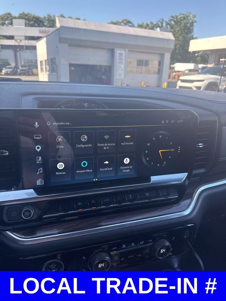 2022 Glacier Blue Metallic Chevrolet Silverado 1500 LT 4X4 Truck