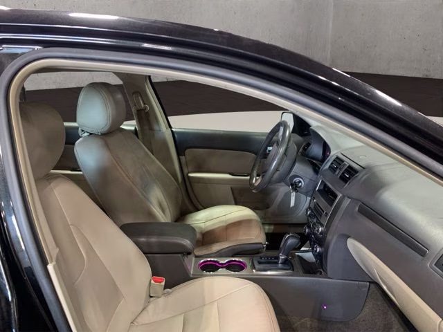 2012 Tuxedo Black Ford Fusion SEL FWD Sedan