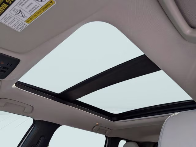 2023 White Diamond Mitsubishi Outlander SEL FWD SUV