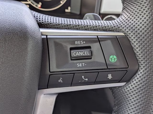 2023 White Diamond Mitsubishi Outlander SEL FWD SUV