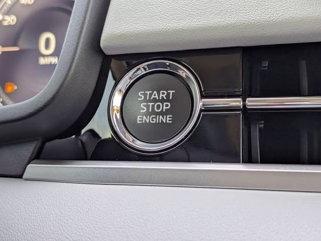 2023 White Diamond Mitsubishi Outlander SEL FWD SUV