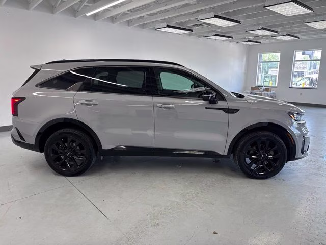 2022 Wolf Gray Kia Sorento SX AWD SUV