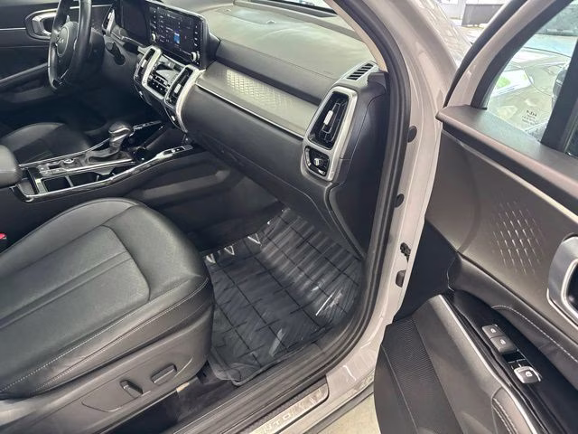 2022 Wolf Gray Kia Sorento SX AWD SUV