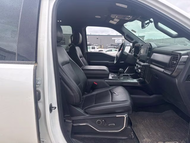 2022 White Metallic Ford F-150 Lariat 4X4 Truck