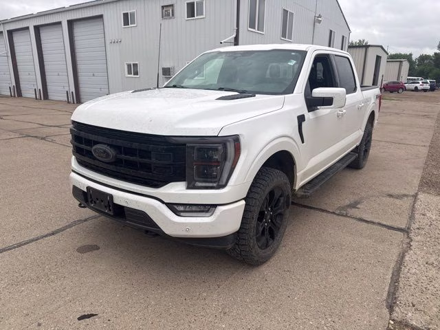 2022 White Metallic Ford F-150 Lariat 4X4 Truck