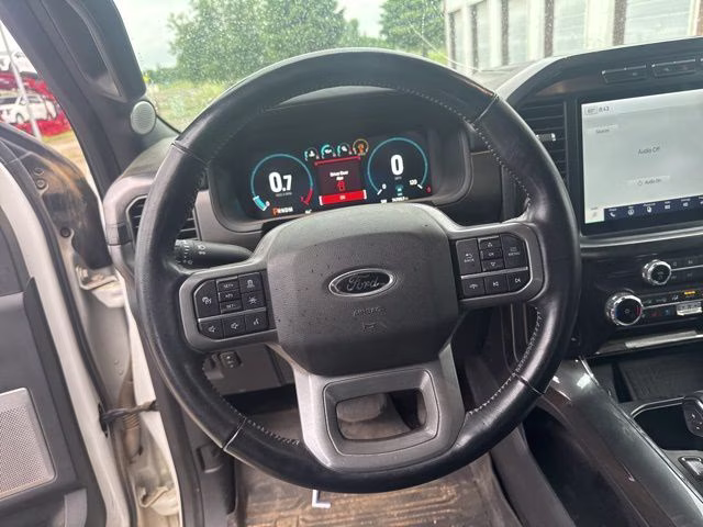 2022 White Metallic Ford F-150 Lariat 4X4 Truck