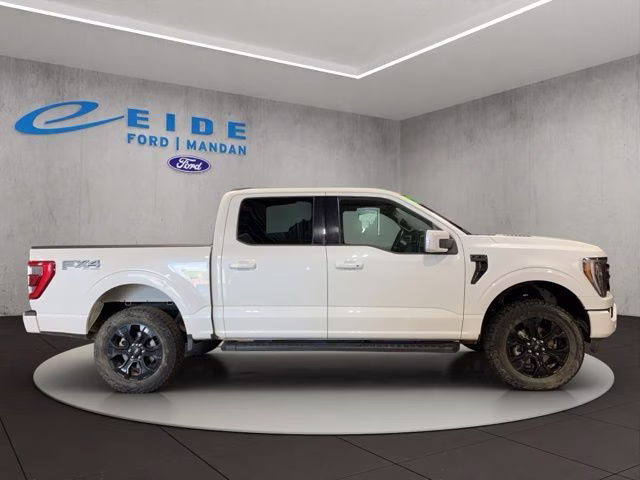 2022 White Metallic Ford F-150 Lariat 4X4 Truck