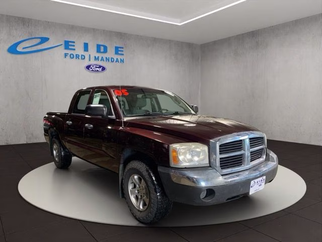2005 Deep Molten Red Pearl Dodge Dakota SLT 4X4 Truck