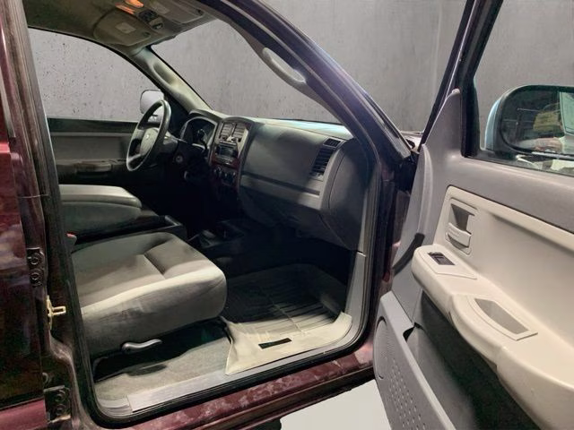 2005 Deep Molten Red Pearl Dodge Dakota SLT 4X4 Truck