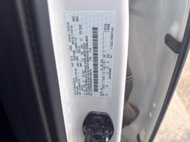 2022 White Metallic Ford F-150 Lariat 4X4 Truck
