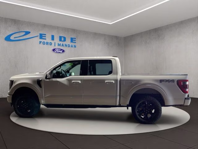 2022 White Metallic Ford F-150 Lariat 4X4 Truck