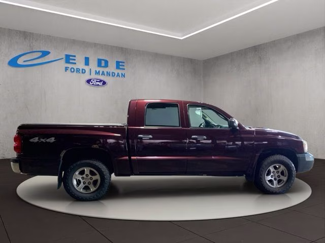 2005 Deep Molten Red Pearl Dodge Dakota SLT 4X4 Truck