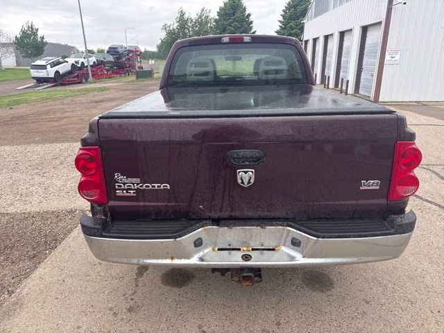 2005 Gray Dodge Dakota SLT 4X4 Truck