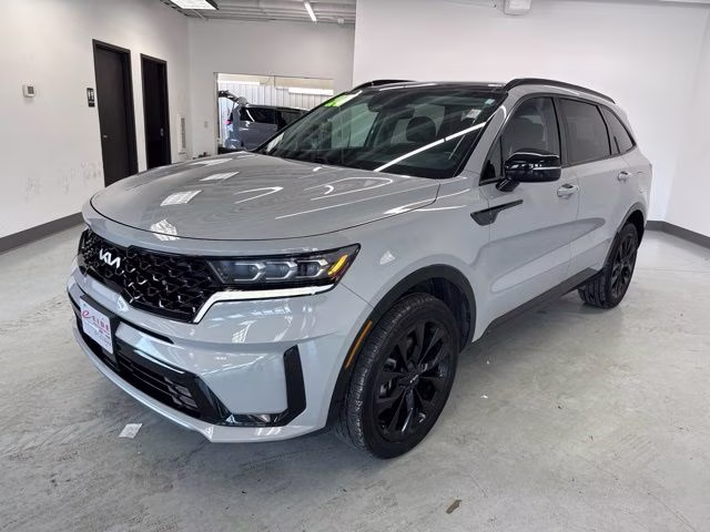2022 Wolf Gray Kia Sorento SX AWD SUV