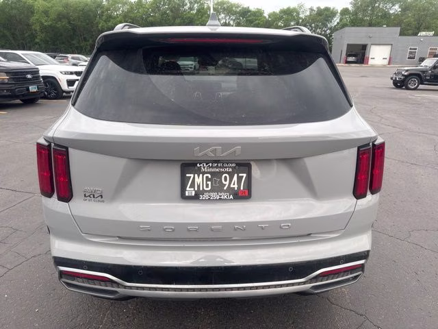 2022 Wolf Gray Kia Sorento SX AWD SUV