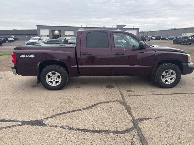2005 Gray Dodge Dakota SLT 4X4 Truck