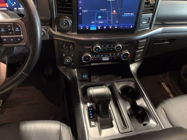2022 White Metallic Ford F-150 Lariat 4X4 Truck