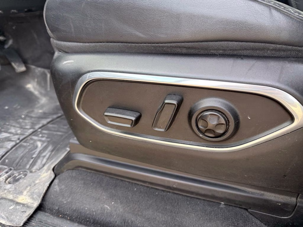2022 Baltic Gray Metallic Clearcoat Jeep Wagoneer Series II 4X4 SUV