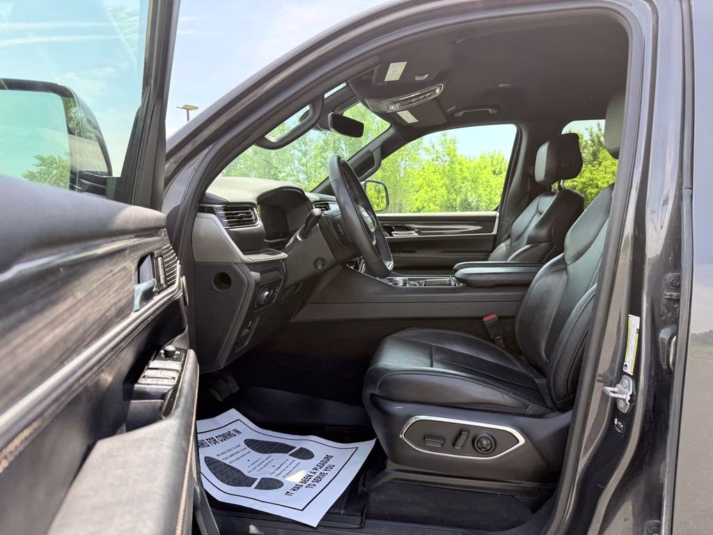 2022 Baltic Gray Metallic Clearcoat Jeep Wagoneer Series II 4X4 SUV